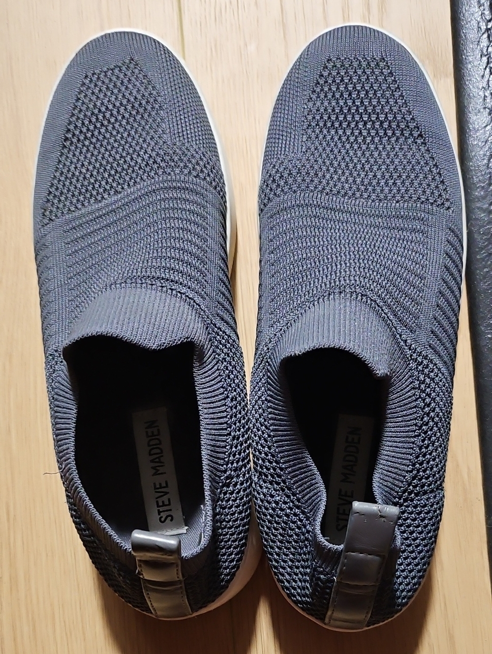 STEVE MADDEN SHOES.